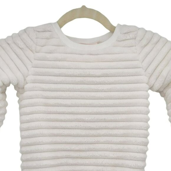 Juicy Couture Textured Furry White Fleece Sweatshirt Girls 4T - Picture 2 of 7